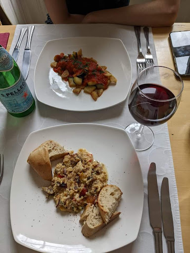 Photo of Daphne Restaurant - 2 Crescent Pl, Cheltenham GL50 3PG